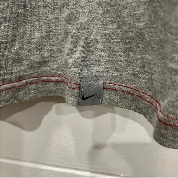Nike Y2K Grey Velvet T Shirt - Picture 4 of 12